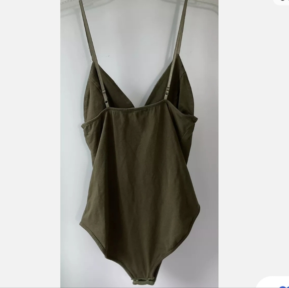 NWOT LUNA CHIX OLIVE GREEN BODYSUIT SIZE MEDIUM - Picture 4 of 11